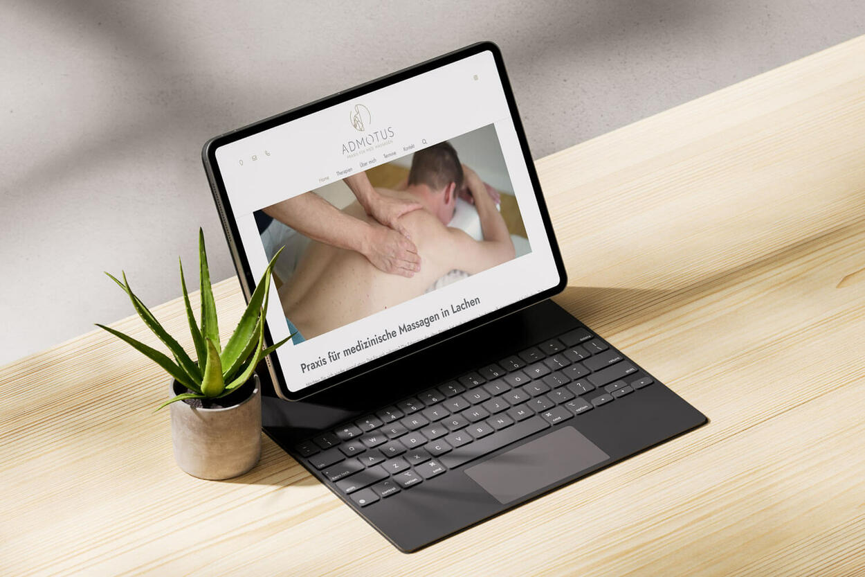 Vorschaubild admotus website mockup 1500px